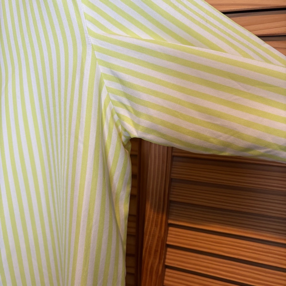 Lord & Taylor Silk Blouse chartreuse striped Vintage size 8 Spring flowy office - Picture 4 of 10